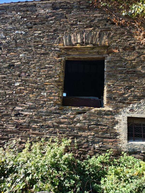 Maison à LA TOURETTE-CABARDES