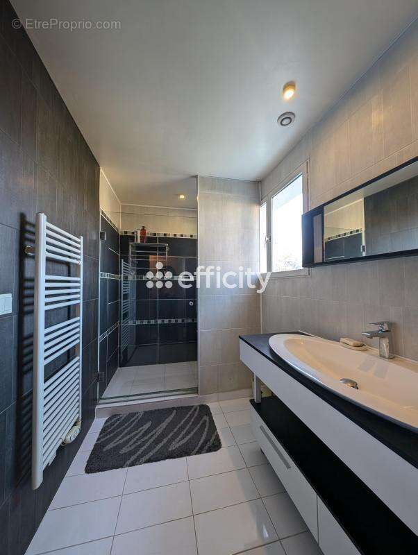 Maison à GAILLAN-EN-MEDOC