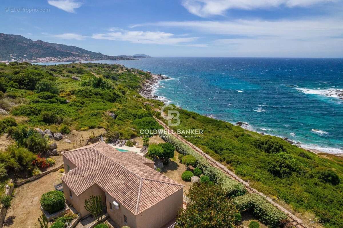 Marine de Davia - Propriété T9 - Piscines - vue mer - accès plage - photo 23