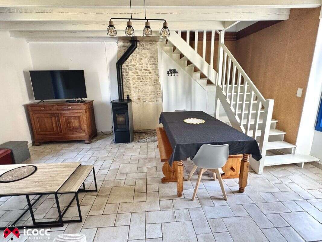 Maison à PEAULT
