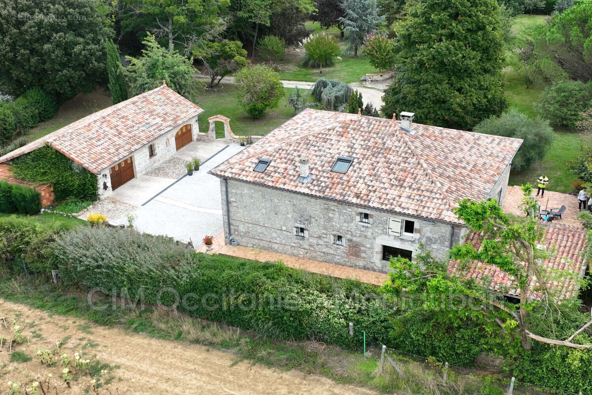 Maison à CAUDECOSTE