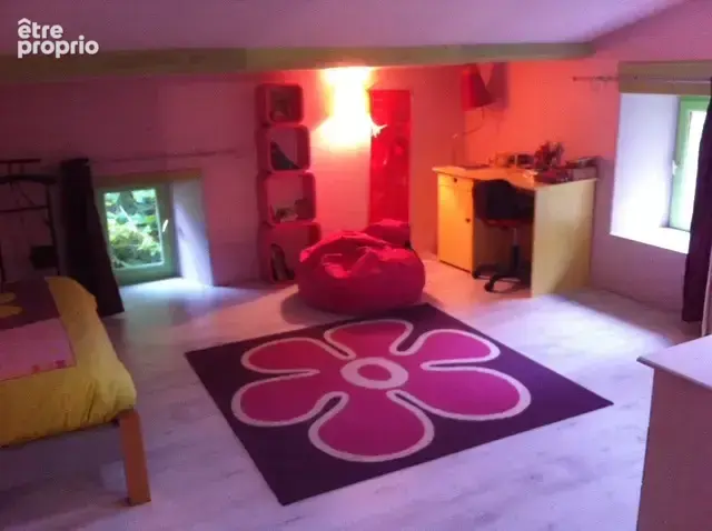 Maison pierres d'env. 213 m2 avec piscine et dependance dans un ecrin de verdure - photo 15