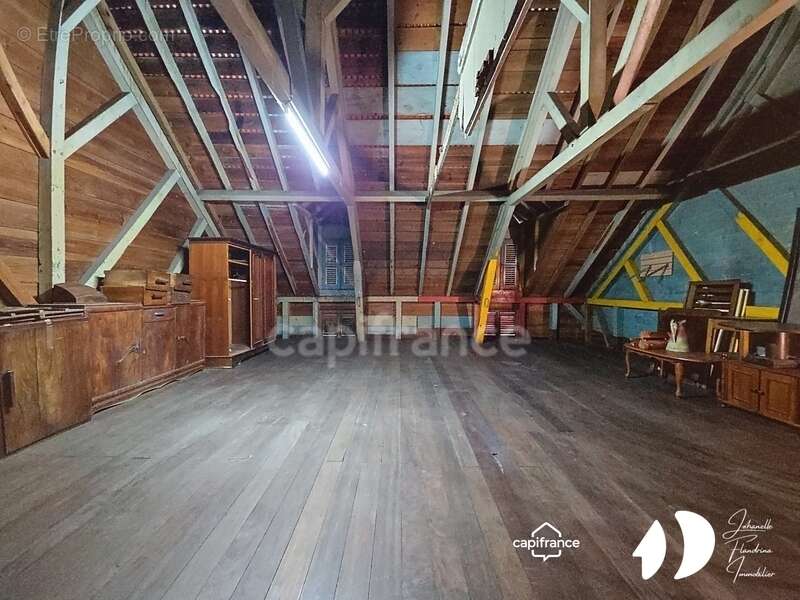 Appartement à POINTE-A-PITRE