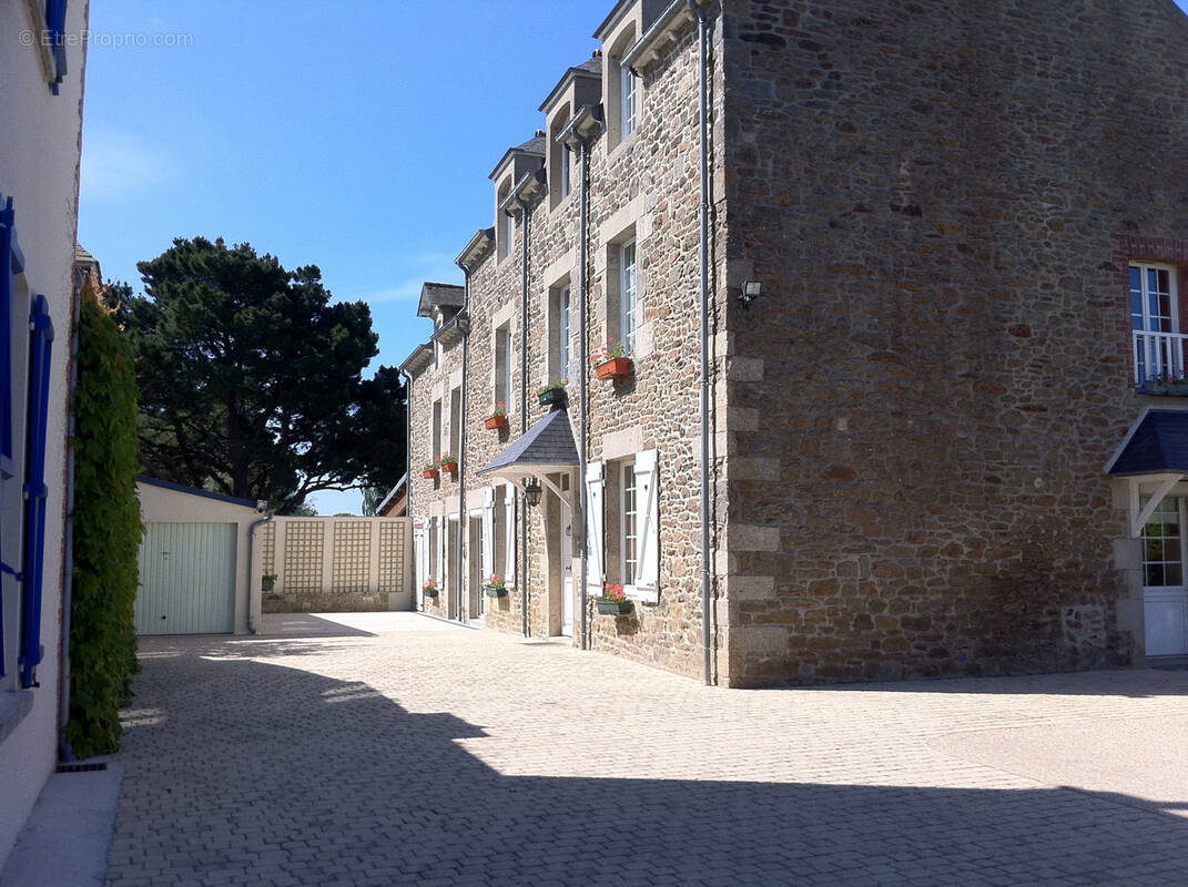 Maison à LA RICHARDAIS