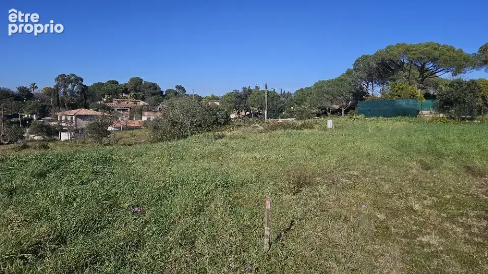 Terrain 751 m² à vendre à Roquebrune-Sur-Argens (83520) - photo 3