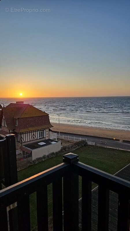 Appartement à BLONVILLE-SUR-MER