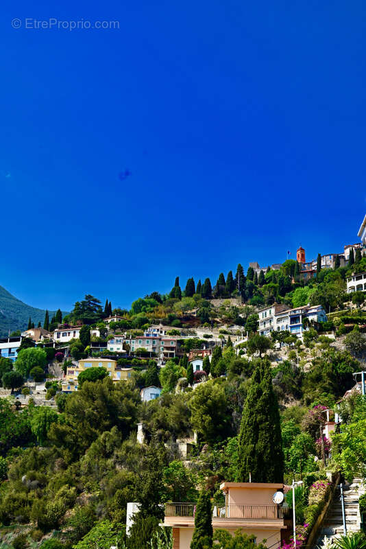Appartement à ROQUEBRUNE-CAP-MARTIN