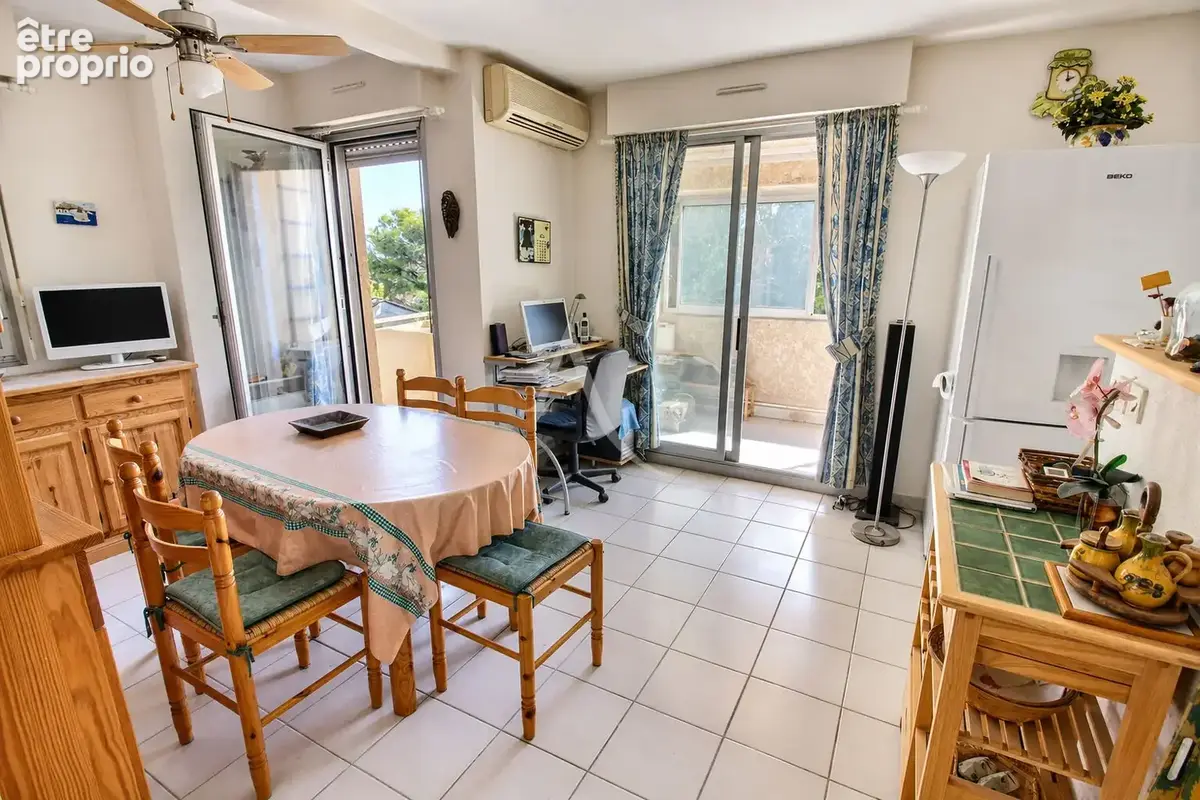 Appartement à CARQUEIRANNE