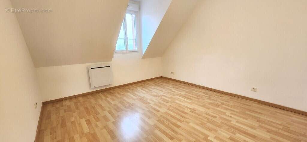 Maison à ROUXMESNIL-BOUTEILLES