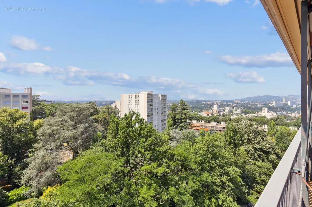 Appartement à LYON-5E