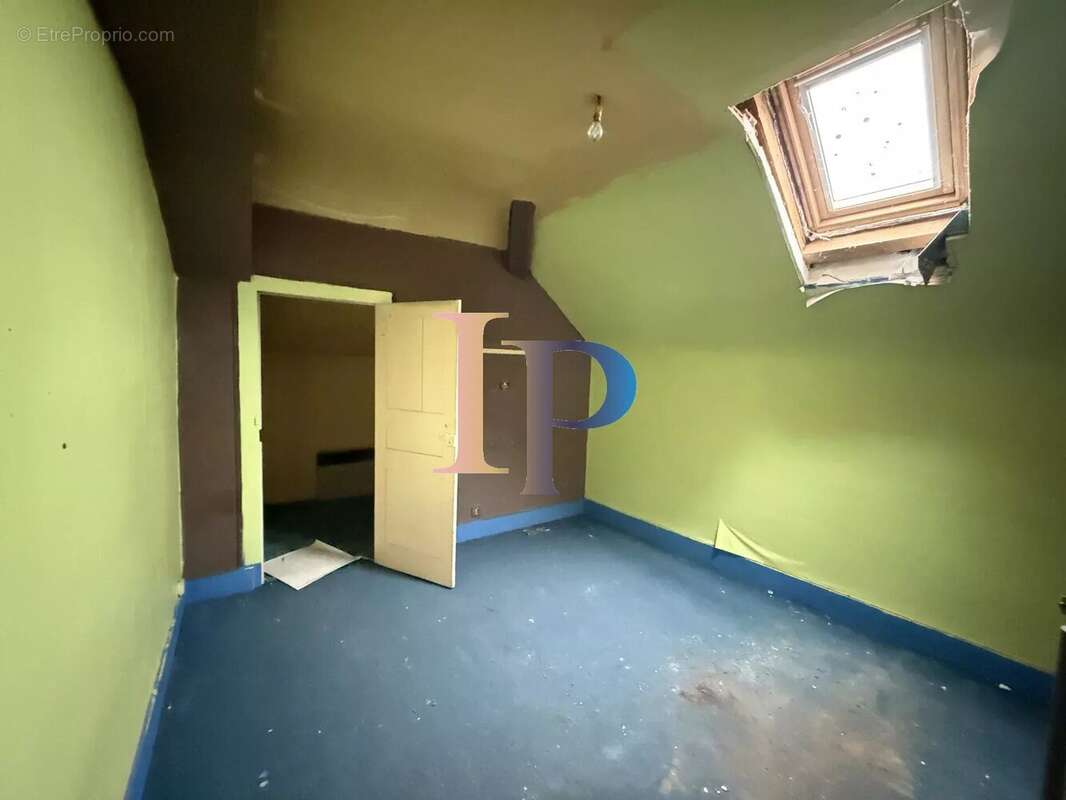 Maison au centre de charlieu - photo 21