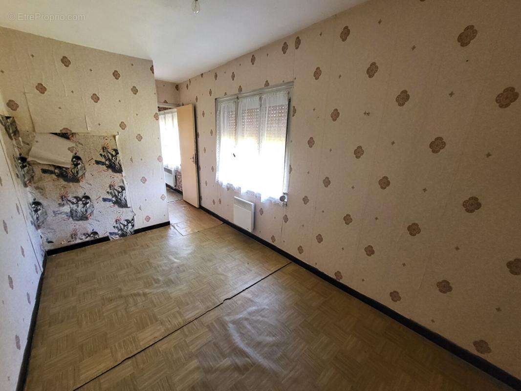 Maison à BEAURAINVILLE