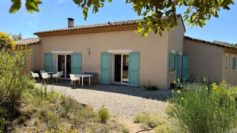 Mourèze, Villa 6 pièces, piscine, garage - photo 5