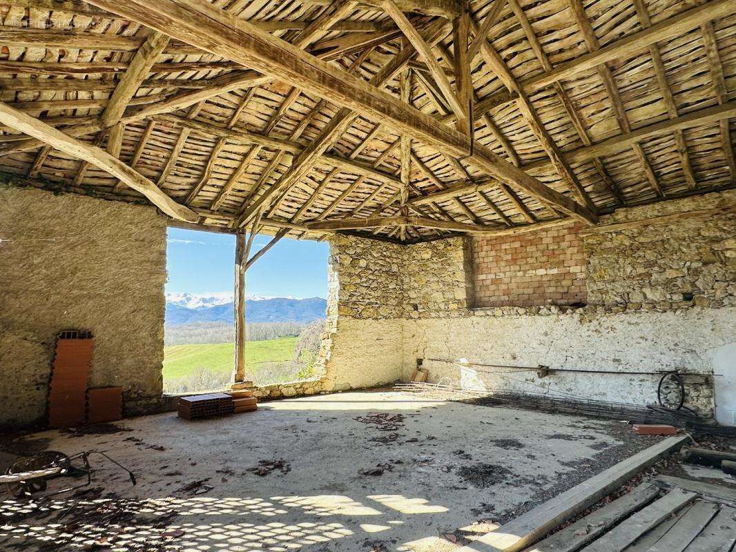 Maison à TAURIGNAN-VIEUX