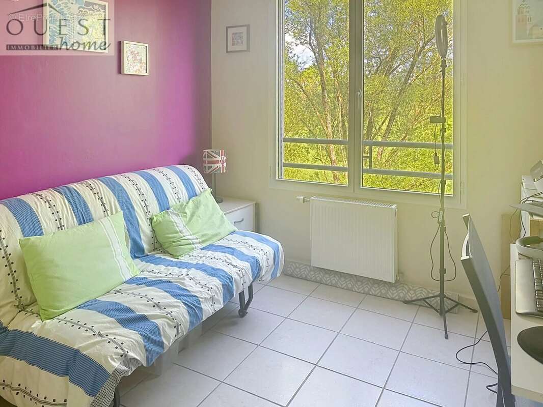 Appartement à CHARBONNIERES-LES-BAINS
