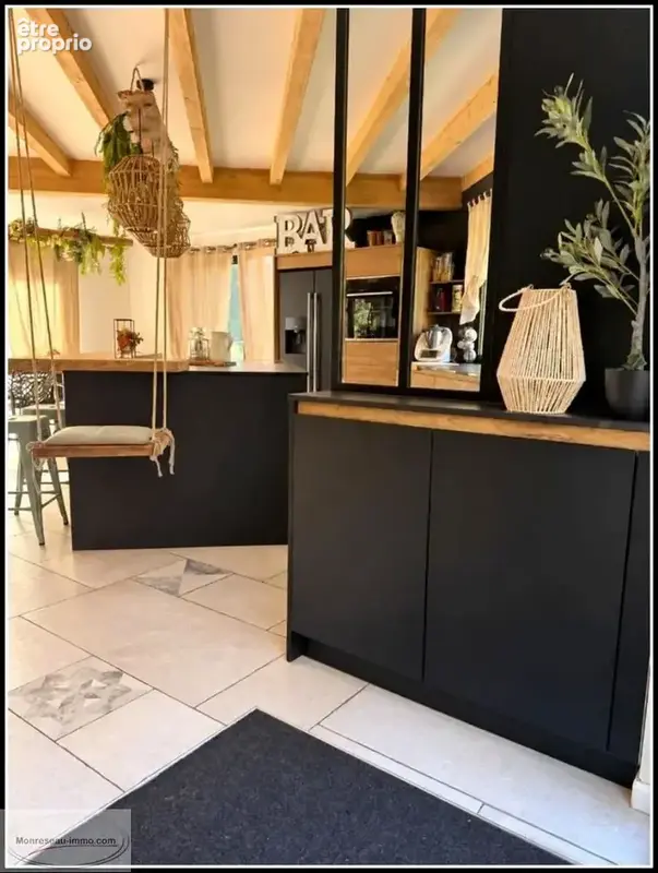Maison d'architecte rénovée avec 4 chambres, piscine, cadre nature - photo 3