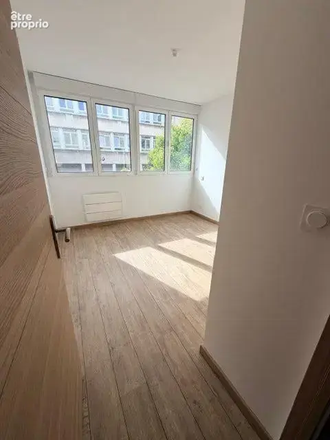 Appartement À Vendre - photo 5