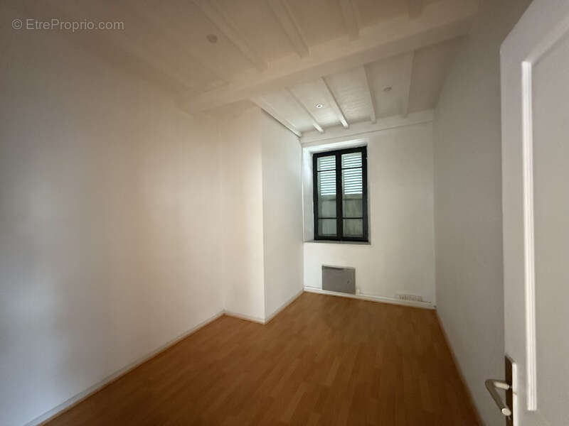 Commerce à SAINT-CLAUDE