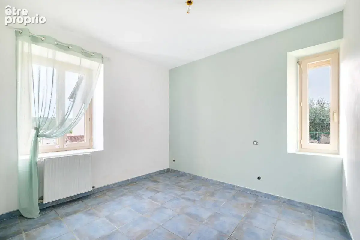 Maison 5 pièces 86 m² à vendre à Grigny (69520) - photo 10