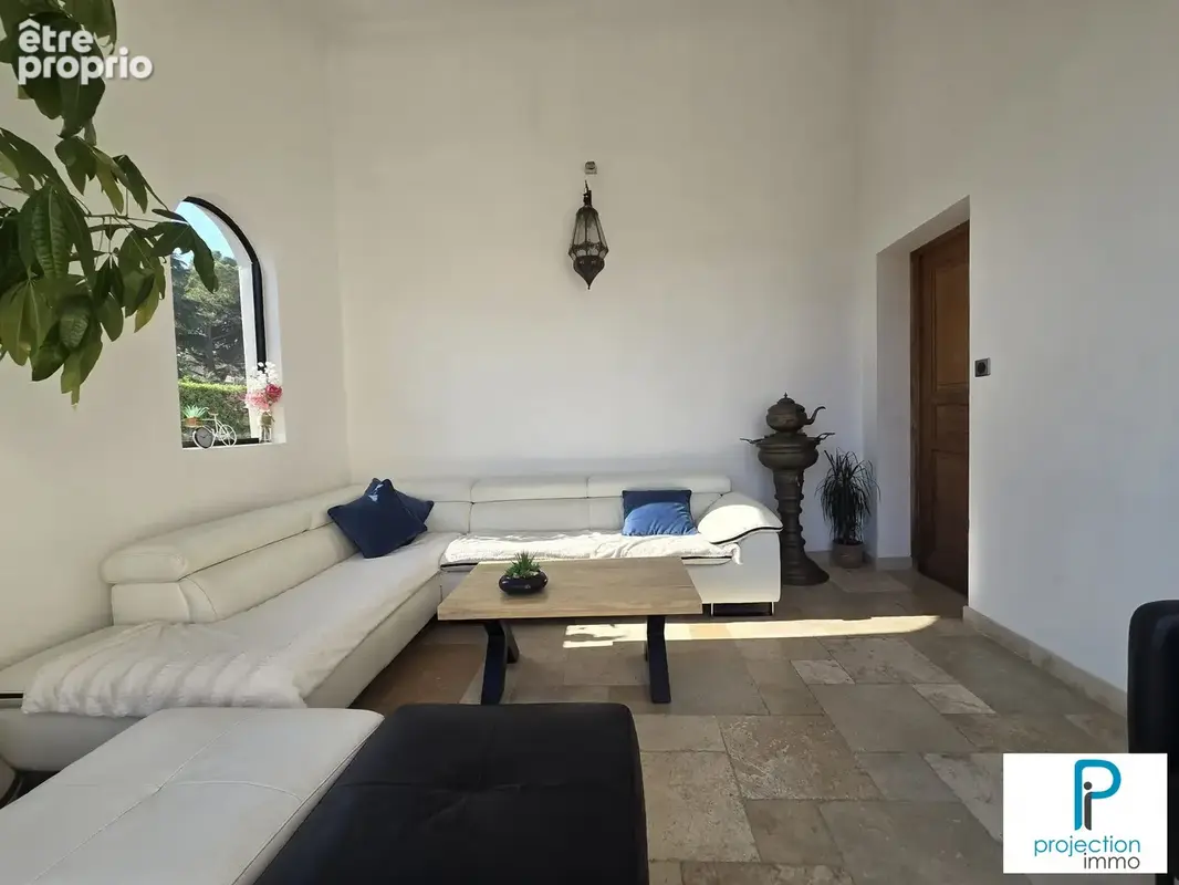 Maison 4 pièces 144 m² à vendre à Le Pontet (84130) - photo 6