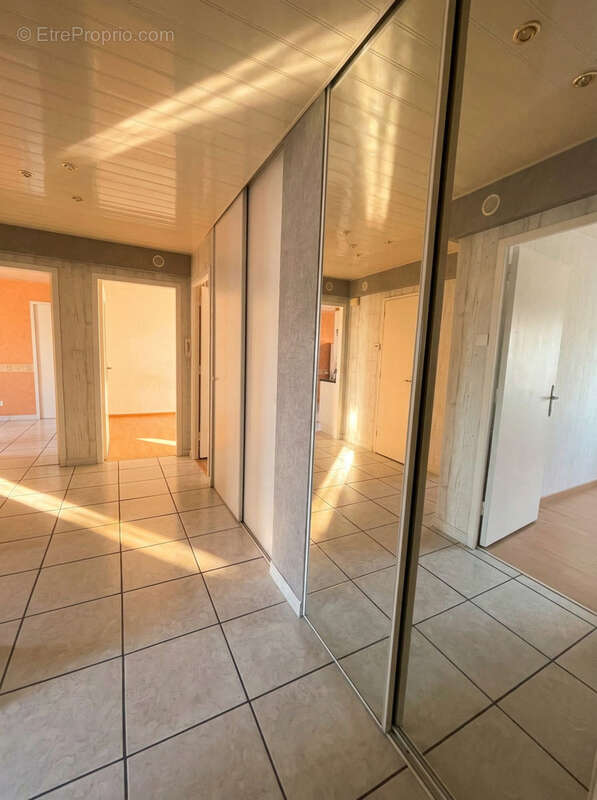 Appartement à OETING