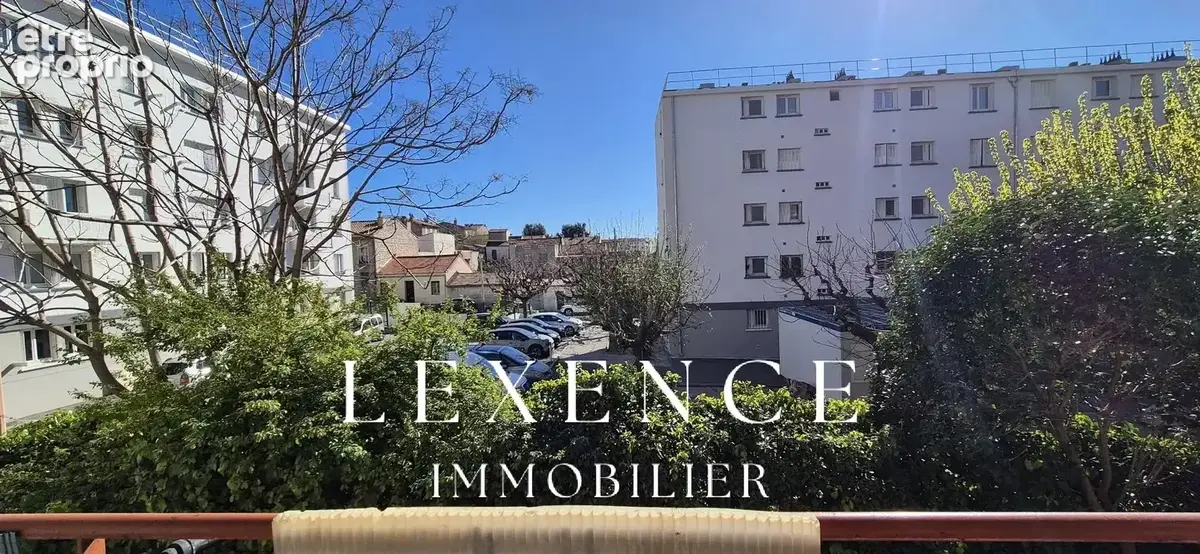 Appartement T4 70m² avec balcon et cave Marseille 14ème - photo 7