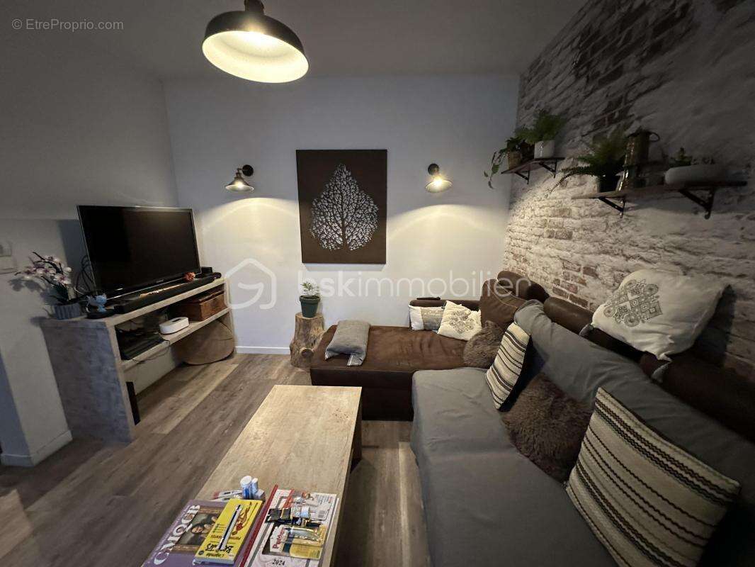 Maison à JAUNAY-CLAN