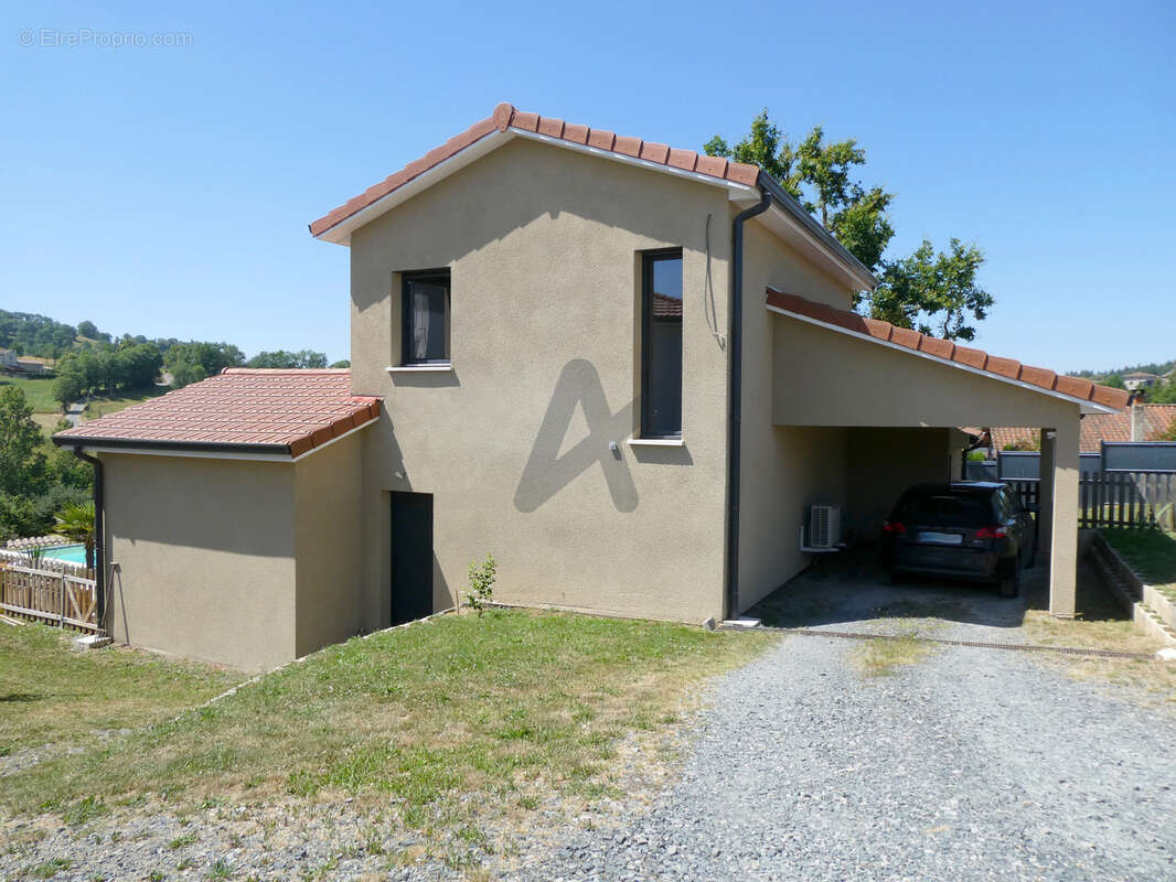 Belle villa majoritairement de plain pied avec piscine - photo 21