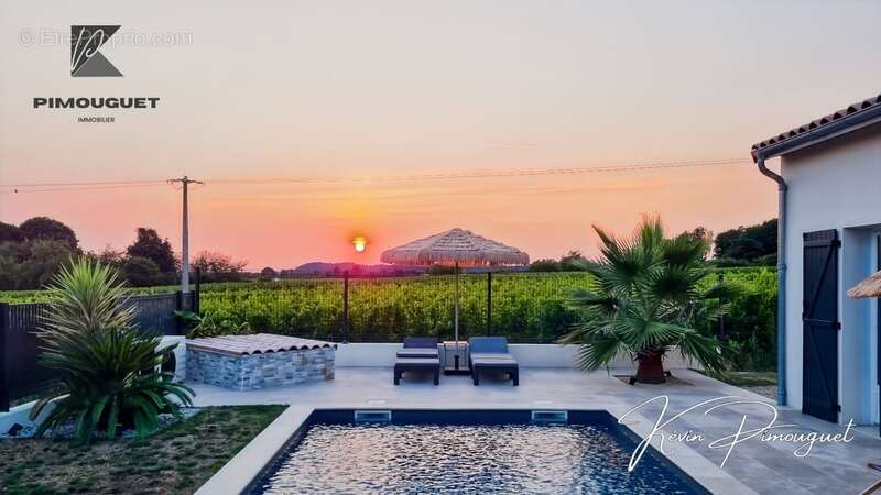 Maison à SAINT-MAGNE-DE-CASTILLON