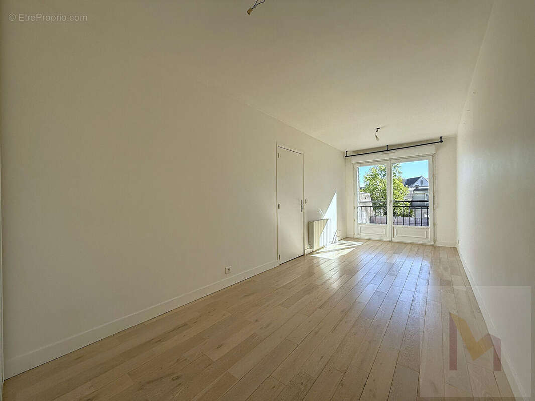 Appartement à NEUILLY-PLAISANCE