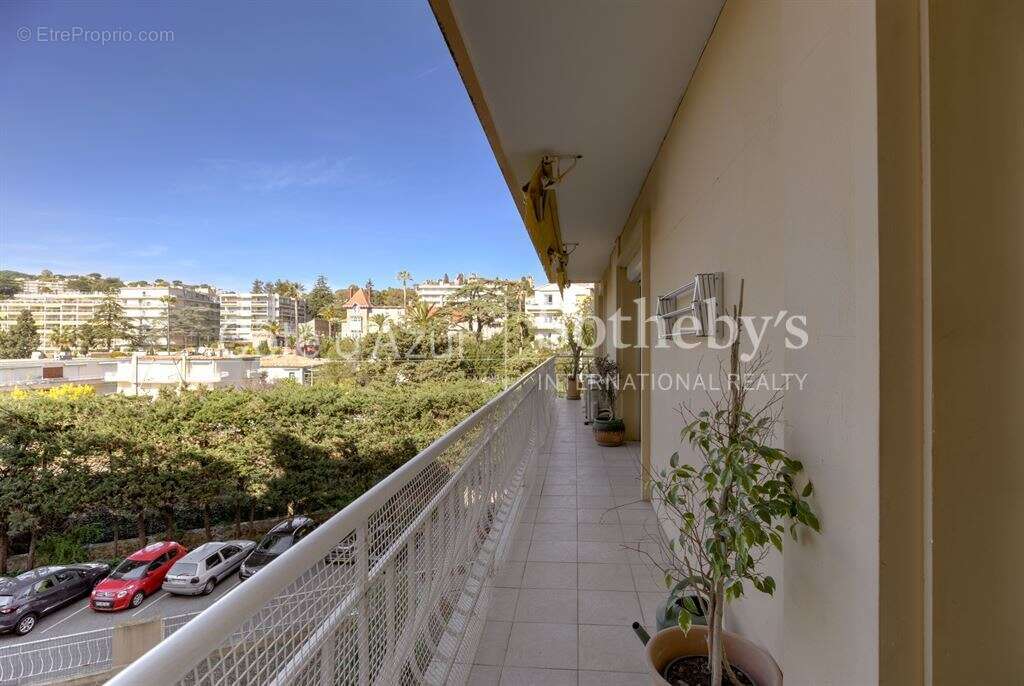 Appartement à CANNES