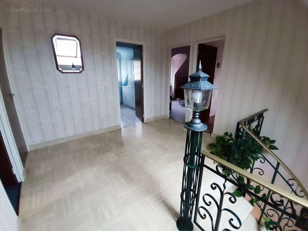 Maison à PLOUGOUMELEN