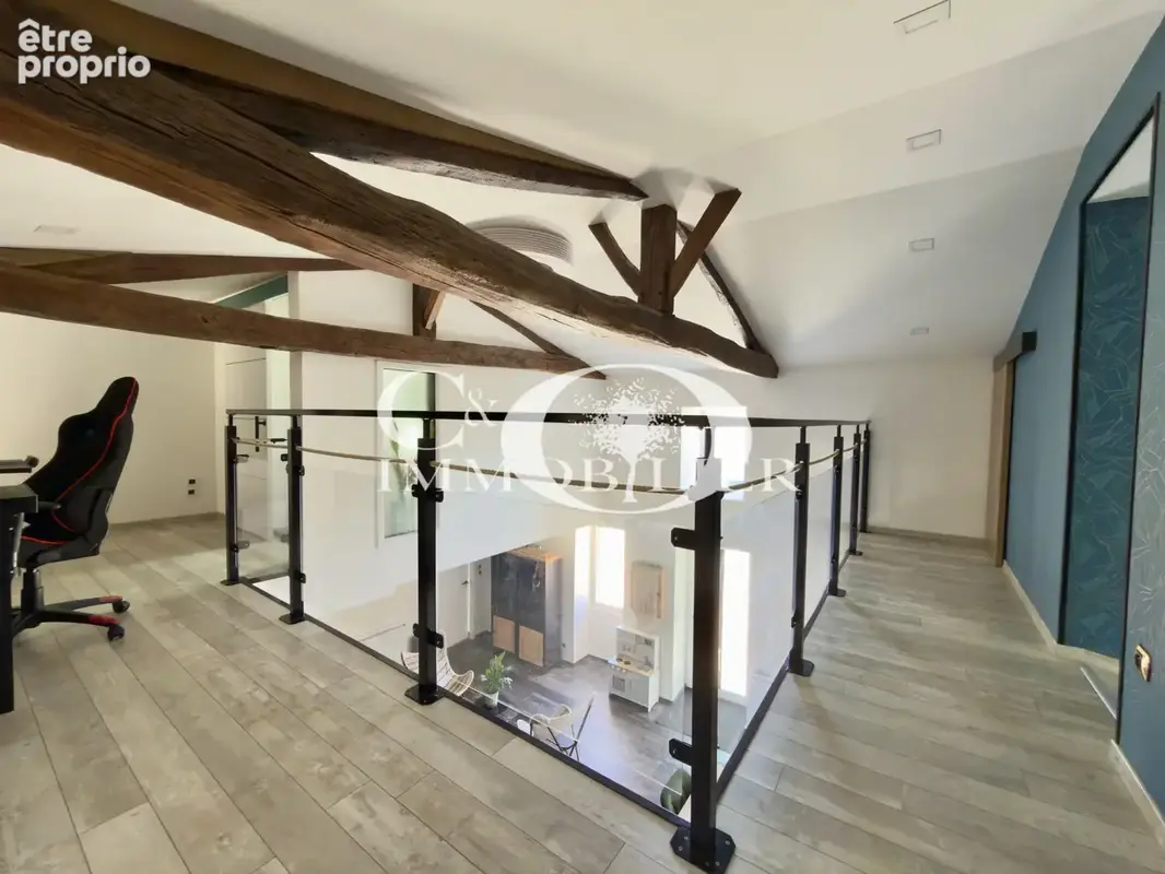 Maison en pierre rénovée avec soin de 145 m2 - photo 10