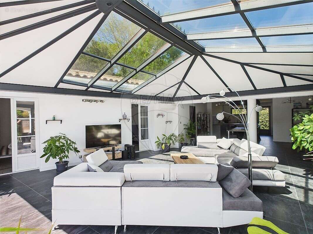 Maison à LES MATHES