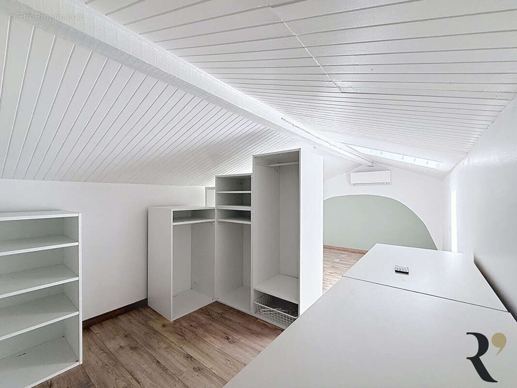 Maison à SAINTE-FOY-D&#039;AIGREFEUILLE