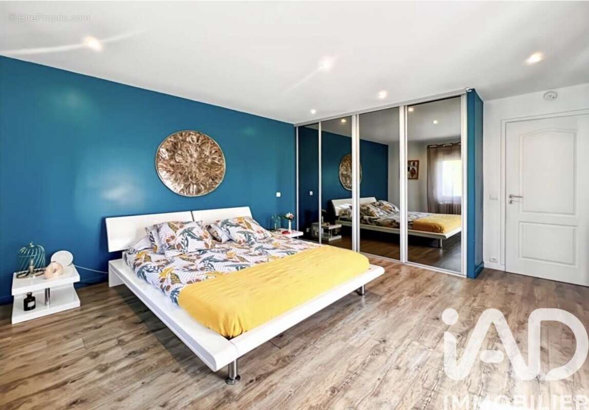 Photo 6 - Maison à DAMMARIE-LES-LYS