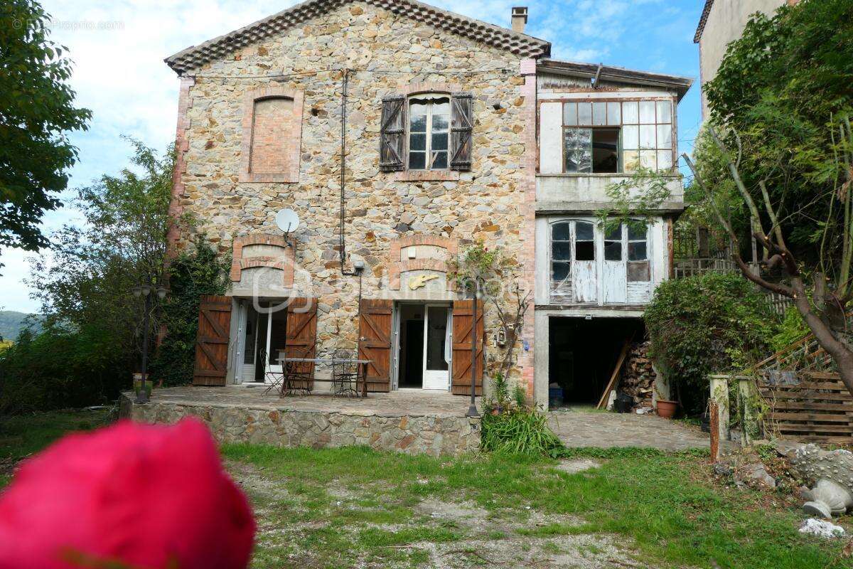 Bien d'exception, charme, volume et potentiel au pied des Cévennes ! Un lieu unique à réinventer - photo 17