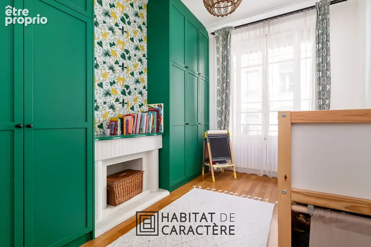 Appartement 4 pièces - 92 m2 - Coeur 7ème - photo 10