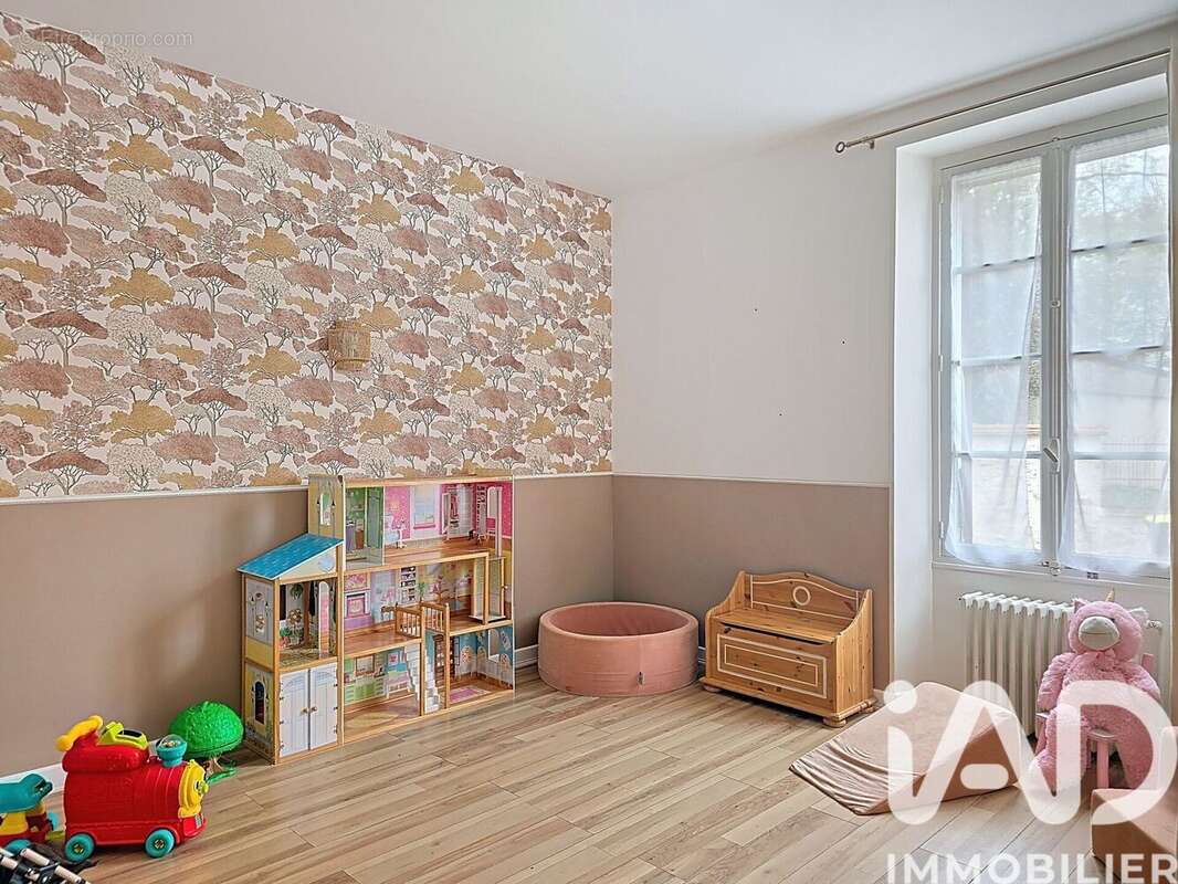 Maison 256 m² à Beauchery-Saint-Martin  - photo 8