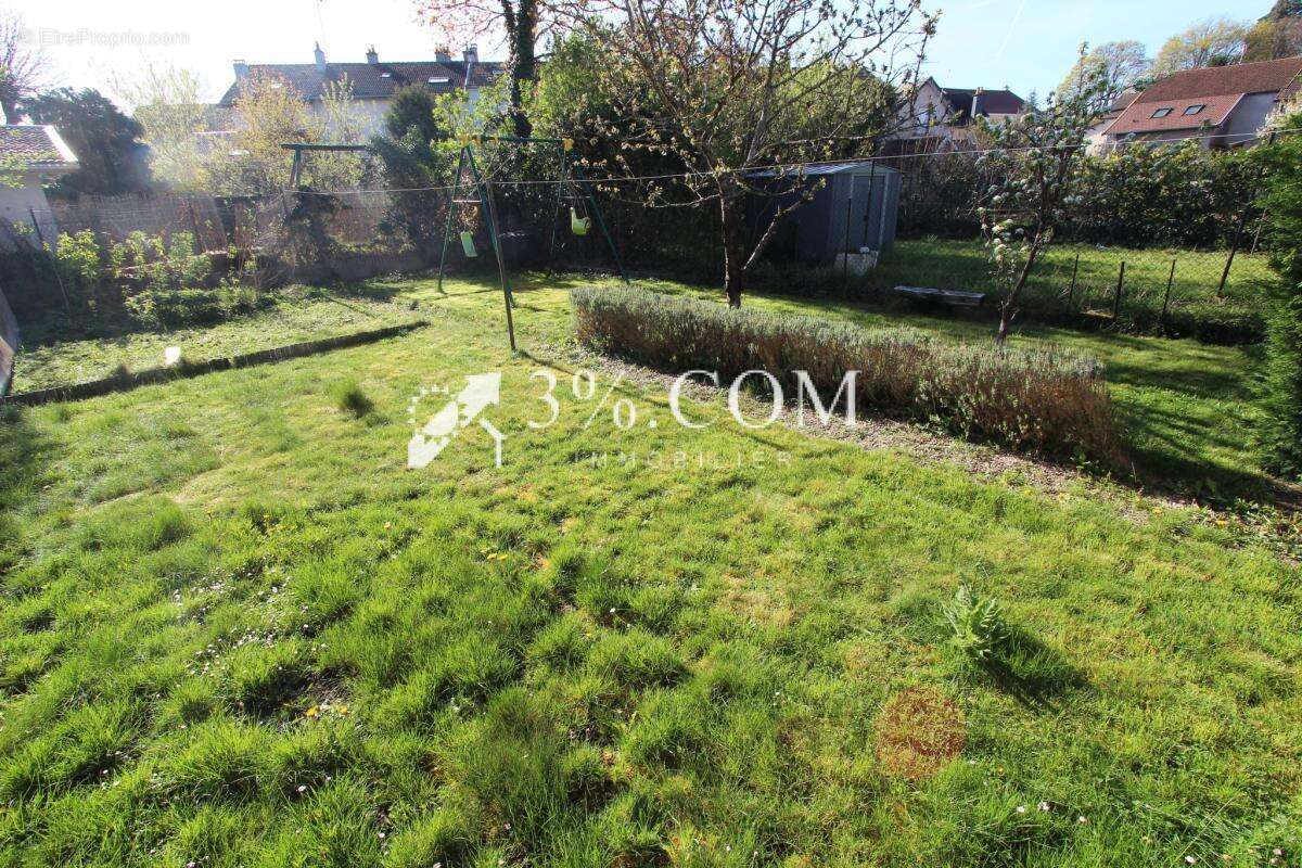 Maison à THAON-LES-VOSGES