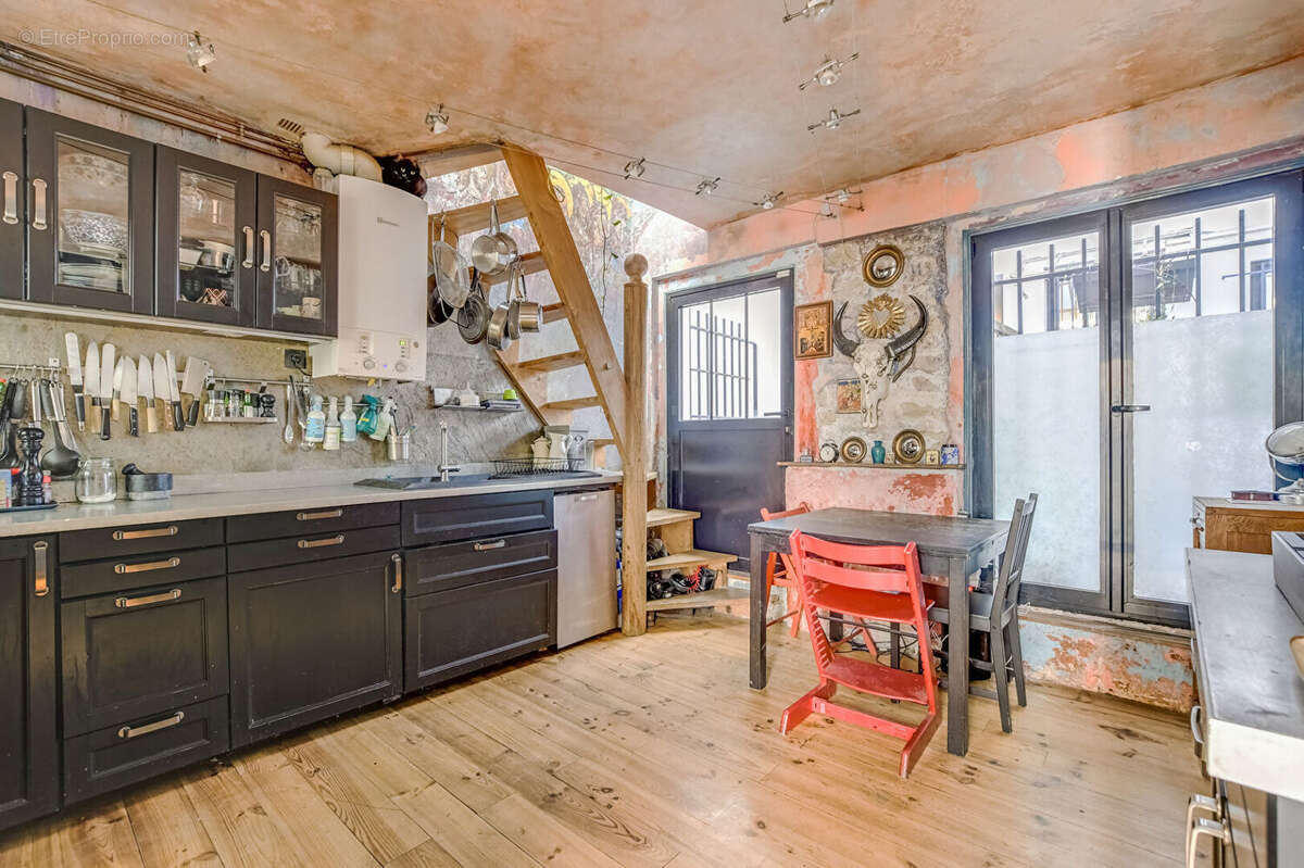Maison à PARIS-20E
