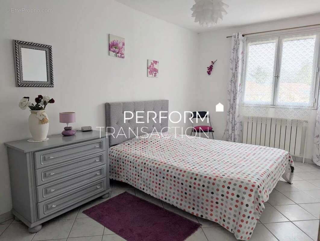 Maison à SAINT-QUENTIN-SUR-ISERE