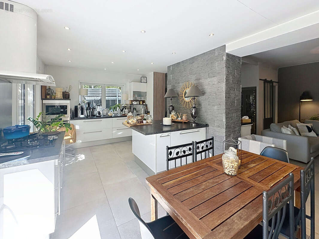 Photo 3 - Maison à CANNES