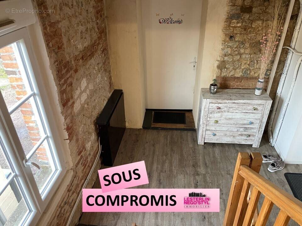Appartement à GRUCHET-LE-VALASSE