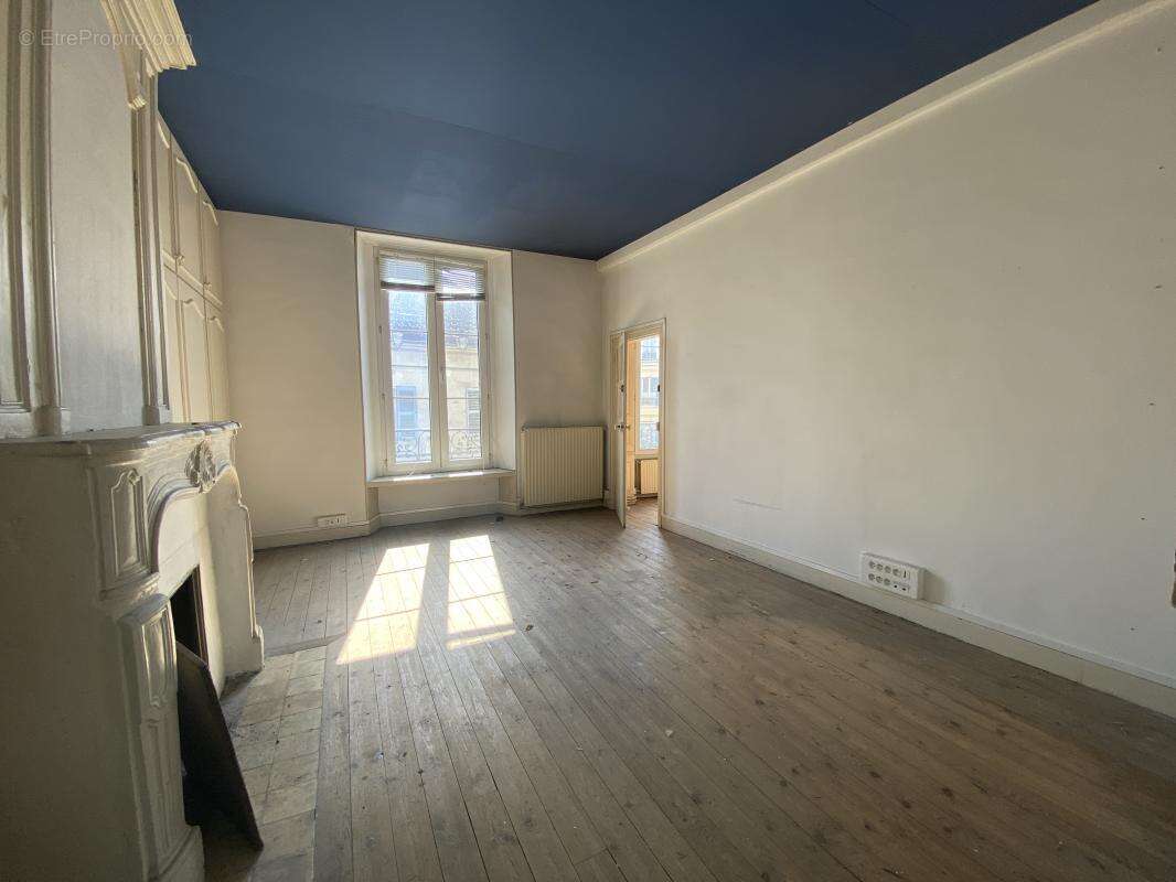 Maison à ROSNY-SUR-SEINE