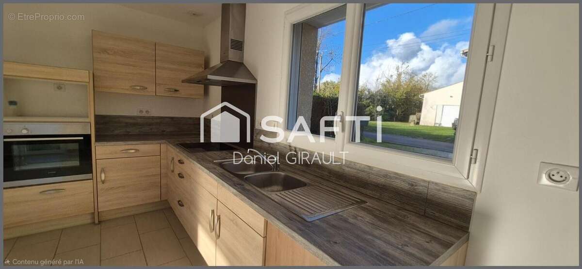 Photo 5 - Maison à LA CLISSE