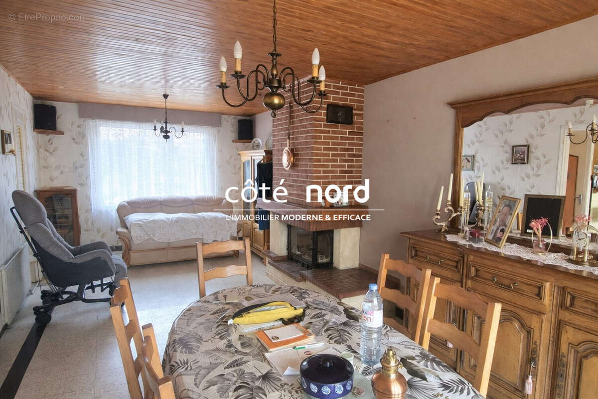 Maison à CATILLON-SUR-SAMBRE