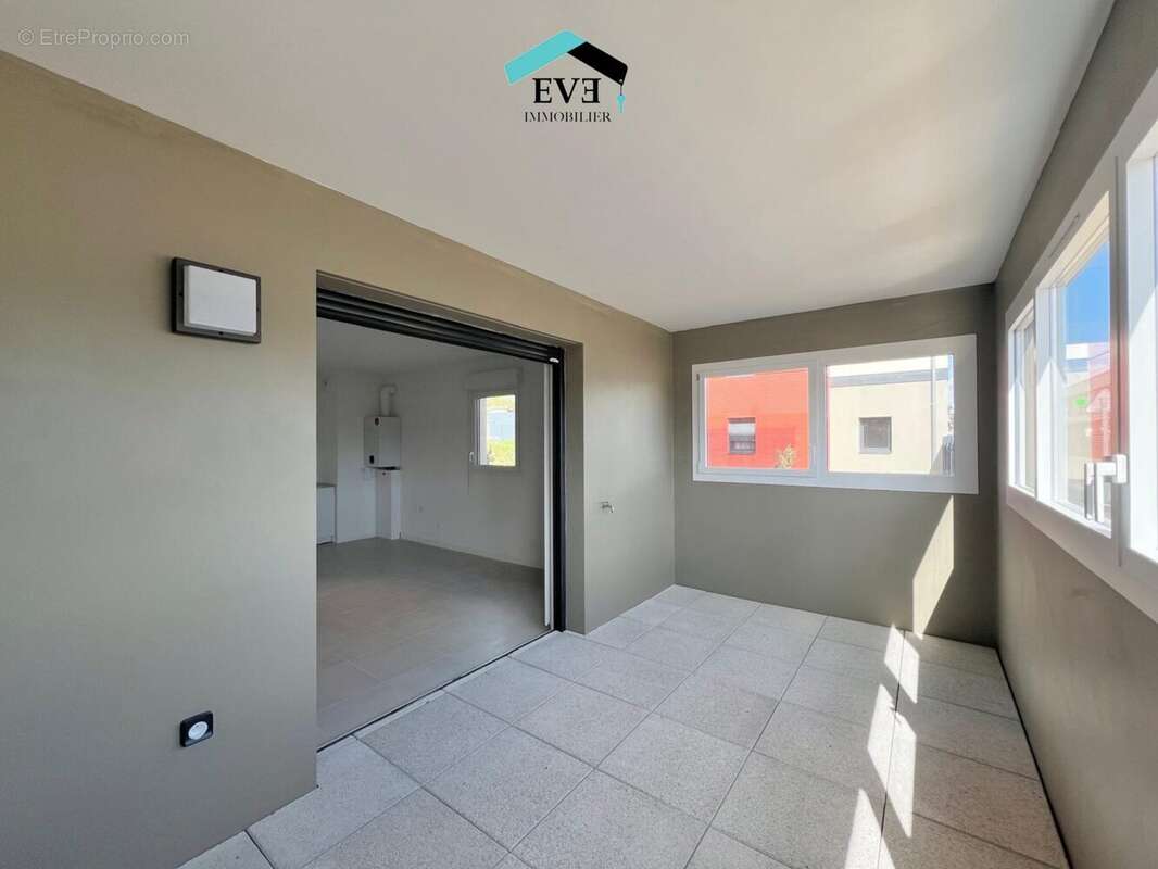 Appartement à PONT-DE-CHERUY