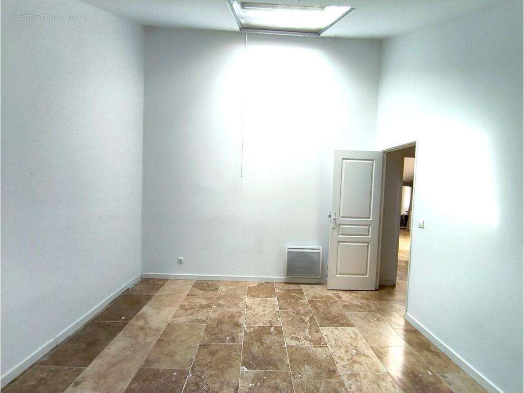 Appartement à MARSEILLE-15E