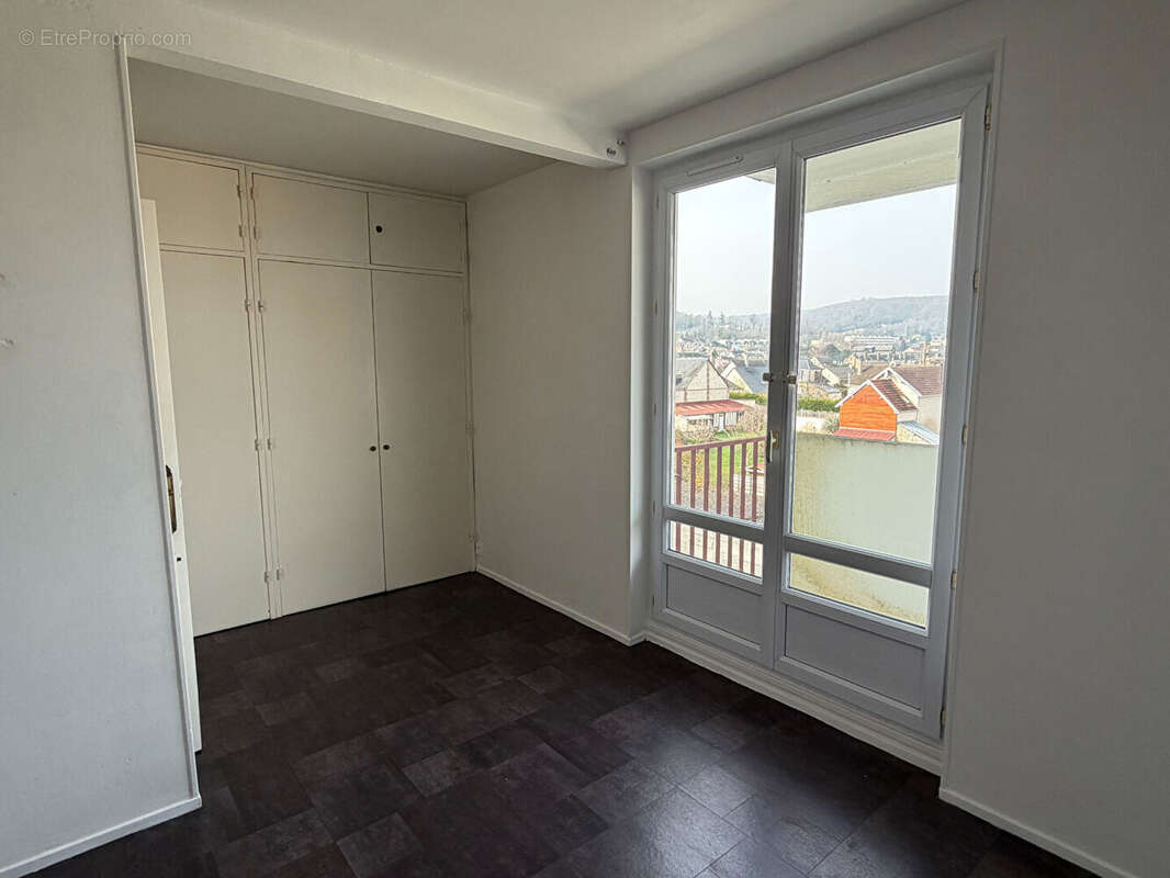 Appartement à CAUDEBEC-LES-ELBEUF